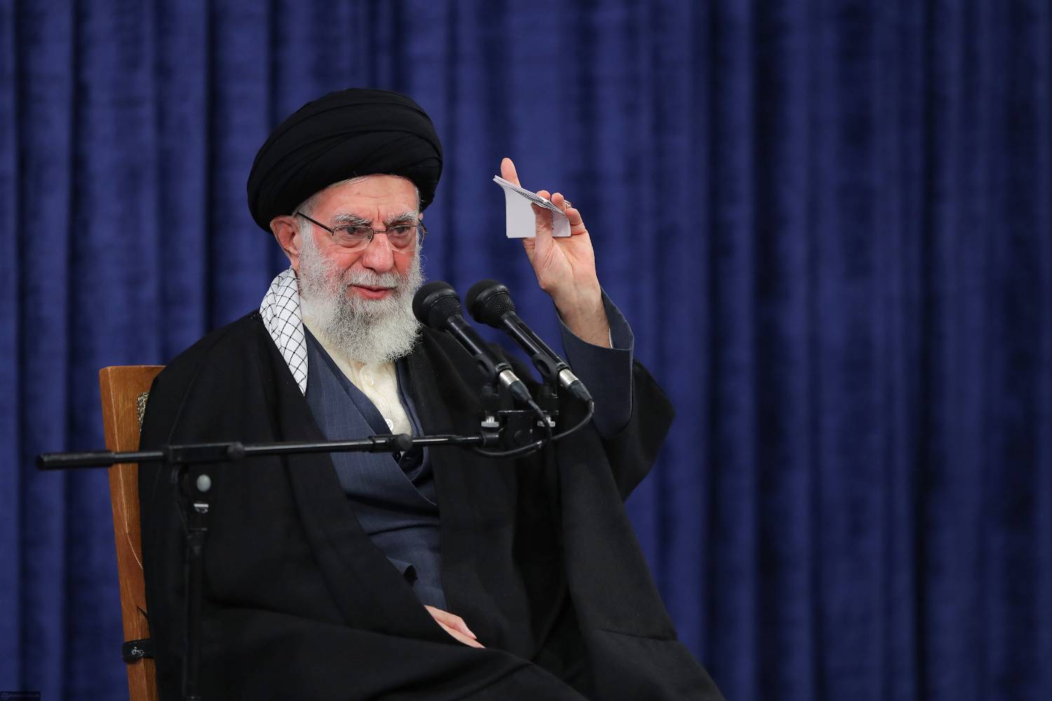 دلیل رد قطعنامه اول در ابتدای جنگ